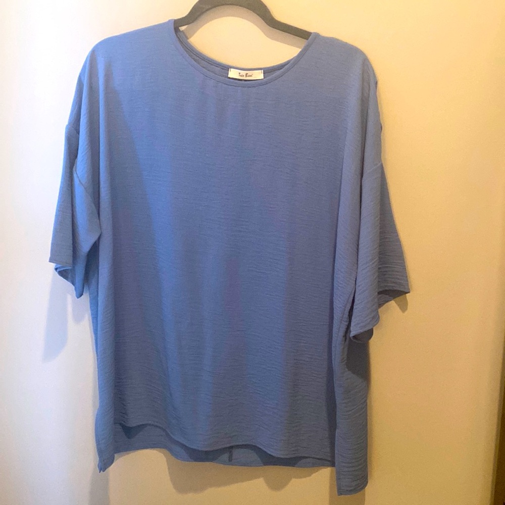 Like New Large Tres Bien Blouse
